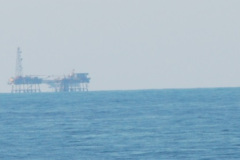 011.2012-06-02-North-Sea-Oil-Gas-Platforms-Wind-Farms-The-River-Thames.-11-