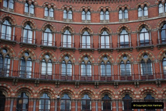 0492012-03-17-to-18-London-Stations.-49049