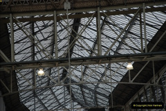 2322012-05-05-London-Stations.-69232