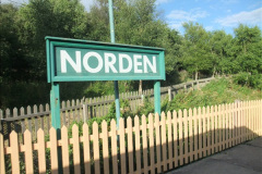 7102013-08-11-Late-Turn-DMU.-23710