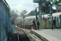 8552013-08-19-Late-Turn-DMU.-5855