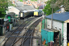 1_2002014-05-07-Your-Host-Driving-30053.-33200