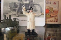 007.2016_01_11-Early-Dinky-Toys-and-others.-7