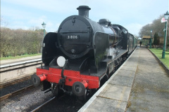 2682016-03-29-Driving-31806-on-Early-turn.-47268