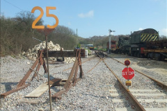 3202016-04-05-All-day-DMU-turn-404.-42320