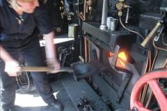 6852016-05-24-Early-turn-on-31806.-42685