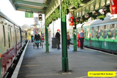 070.2017-12-18-SR-Santa-Specials.-70