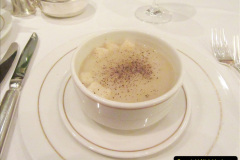 095.2017-10-13-to-27-QM2-Voyage-Food.-95