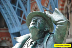 067.2018-06-09-St.-Pancras-London.-13