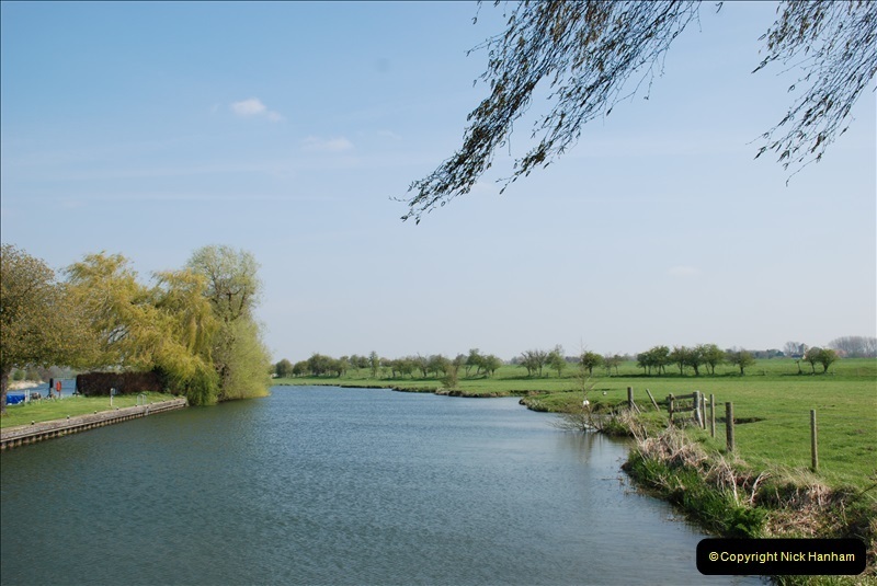 2019-04-14-to-15-Dorchester-on-Thames-Oxfordshire.-129-A-walk-near-Dorchester-and-the-River-Thames.-132129