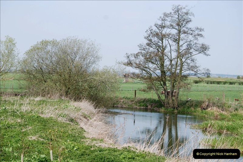 2019-04-14-to-15-Dorchester-on-Thames-Oxfordshire.-156-A-walk-near-Dorchester-and-the-River-Thames.-159156
