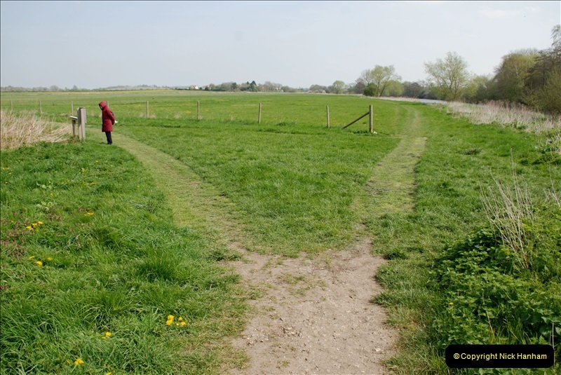 2019-04-14-to-15-Dorchester-on-Thames-Oxfordshire.-157-A-walk-near-Dorchester-and-the-River-Thames.-160157