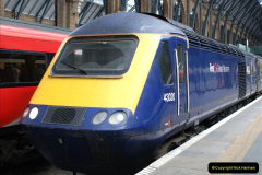 085.2019-04-29-London-Kings-X.-7