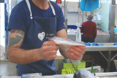 216.2019-June-28-to-05-July-PP-MV-Orian-France-Spain-and-Guernsey.-216-Ferrol-Spain.-The-fish-market.-Gutting-a-fish-in-a-few-seconds.-