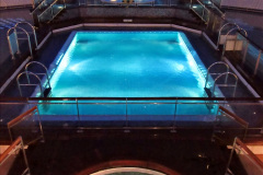 105.2019_11_03-to-17-Cunards-Queen-Mary-New-York-to-Southampton-@-first-Literature-Festival-at-Sea.-105-Evening-round-the-Promenade-Deck.-