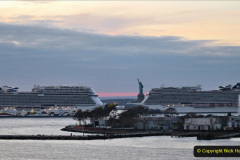 389.2019-11-10-New-York.-389-Norwegin-Encore-Norwegin-Escape-pass-in-NY-Harbour-with-a-tug-Fire-boat-water-display-escort.-