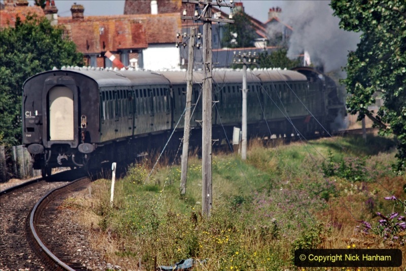 2020-07-18-First-Steam-Trains-in-Purbeck-since-Lockdown-with-U-31806.-108-108