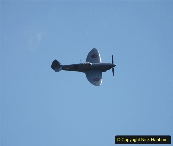 2020-08-01-Spitfire-Tribute-to-NHS-Staff-@-1520-Poole-Dorset.-14-