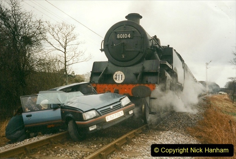 1999-12-26-A-day-your-Host-will-not-forget.-The-Vauxhall-Cavalier-car-came-across-Quarr-Farm-crossing-in-front-of-me-without-stoping.-1-267