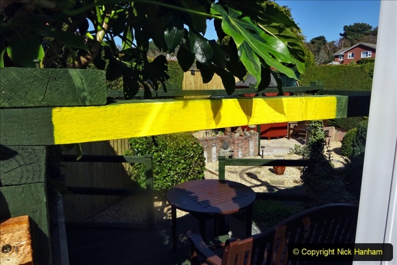 2021-04-04-Deck-area-height-warning-repainted.-Garden-makeover.-65-065