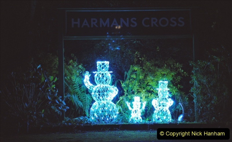 2021-12-05-SR-Steam-Lights-2.-19-At-Harmans-Cross.-019