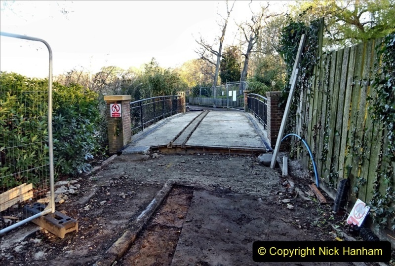 2022-04-03-More-progress-on-the-Poole-Park-Railway-rebuild.-13-168169