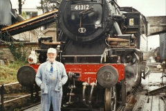 2802001-09-08-SR-Steam-Gala.-Your-Host-driving-41312-from-the-Mid-Hants.-1-280