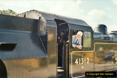 2812001-09-08-SR-Steam-Gala.-Your-Host-driving-41312-from-the-Mid-Hants.-2-281