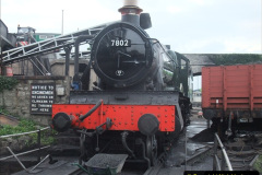 4022010-09-13-Your-Host-Driving-7802-Bradley-Manor-a-lovely-well-balanced-loco-to-drive.-1-402