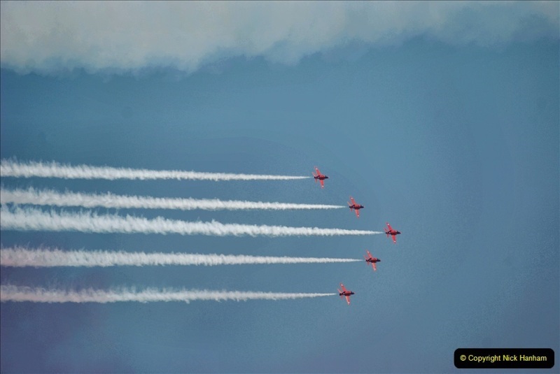 2021-09-03-Bournemouth-Air-Show-Pictures-AIR.-101-The-Red-Arrows.-101