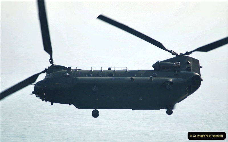 2021-09-03-Bournemouth-Air-Show-Pictures-AIR.-121-RAF-Chinook-HC6A.-121