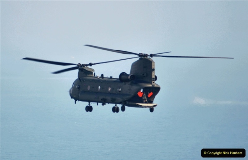 2021-09-03-Bournemouth-Air-Show-Pictures-AIR.-130-RAF-Chinook-HC6A.-130