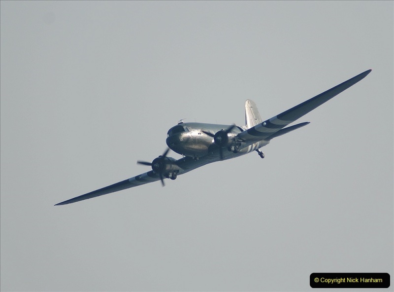 2021-09-03-Bournemouth-Air-Show-Pictures-AIR.-29-BBMF-Spitfire-Hurricane-DC3-Dakota.-029