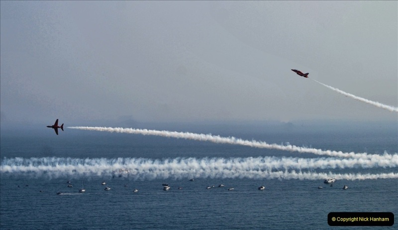 2021-09-03-Bournemouth-Air-Show-Pictures-AIR.-60-The-Red-Arrows.-060