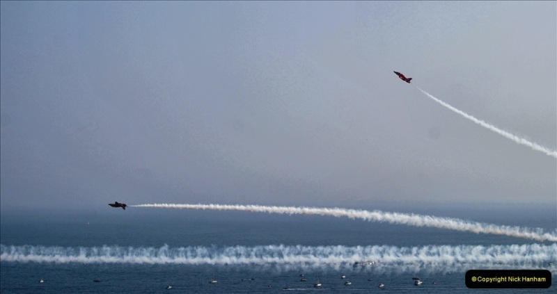 2021-09-03-Bournemouth-Air-Show-Pictures-AIR.-61-The-Red-Arrows.-061