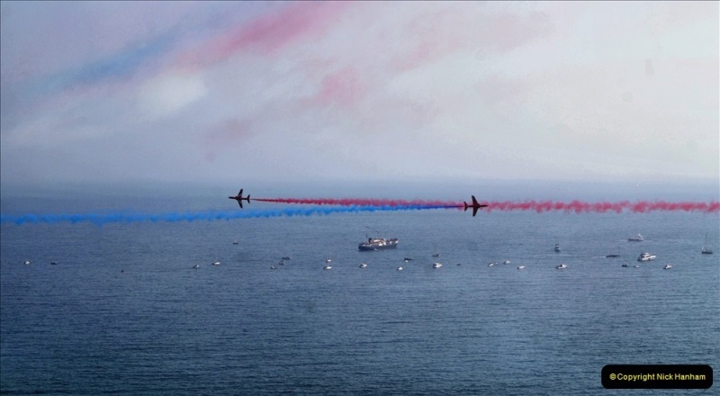 2021-09-03-Bournemouth-Air-Show-Pictures-AIR.-72-The-Red-Arrows.-072
