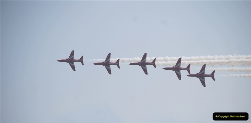 2021-09-03-Bournemouth-Air-Show-Pictures-AIR.-74-The-Red-Arrows.-074