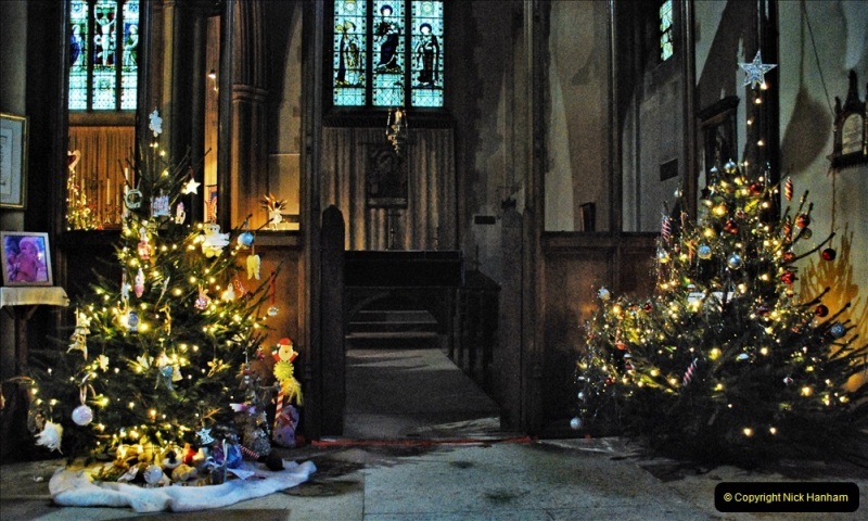 2021-12-14-St.-Aldhelms-Christmas-Trees-Branksome-Poole-Dorset.-26-026