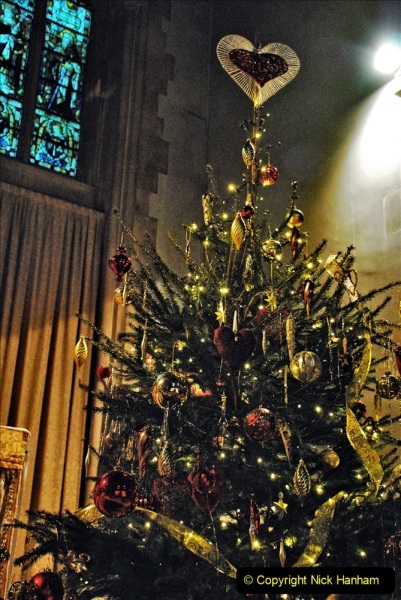 2021-12-14-St.-Aldhelms-Christmas-Trees-Branksome-Poole-Dorset.-36-036