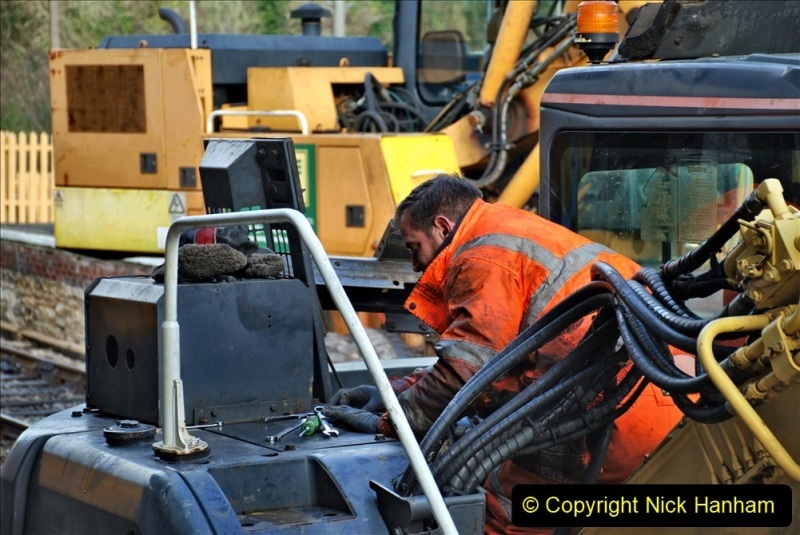 2022-01-18-Norden-Roadrailer-repair-Corfe-Castle-station-track-renewal-Day-7.-66-Roadrailer-starter-motor-repair.-066