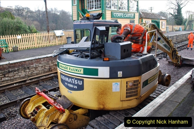 2022-01-18-Norden-Roadrailer-repair-Corfe-Castle-station-track-renewal-Day-7.-68-Roadrailer-starter-motor-repair.-068