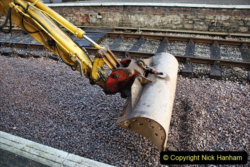2022-01-18-Norden-Roadrailer-repair-Corfe-Castle-station-track-renewal-Day-7.-72-Roadrailer-starter-motor-repair.-072