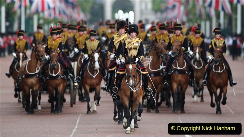 2022-06-02-Trooping-the-colour.-Platinum-Jubilee-Celebrating-Queen-Elizabeths-70-years-on-the-throne.-41-043
