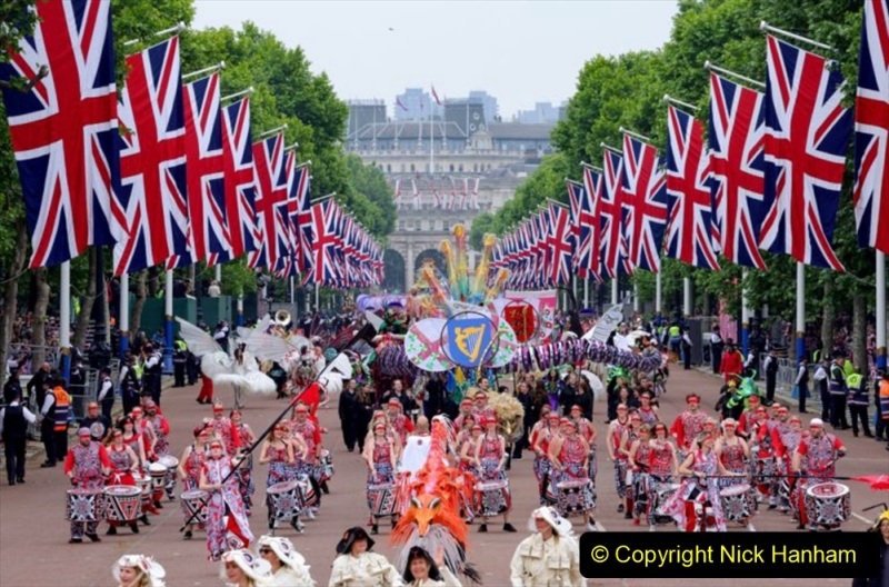 2022-06-05-Platumn-Jubilee-Pagent-Celebrating-the-Queens-70-years-on-the-throne.-21-23