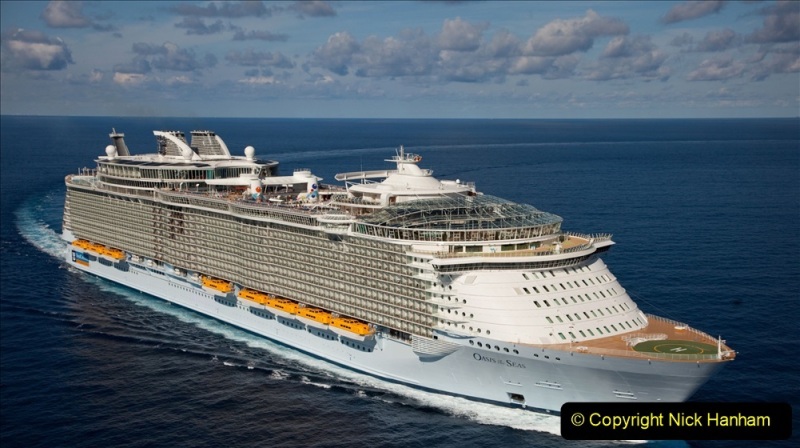 2022-June-21-Cruise-ships-from-1950-to-2022.-80-080