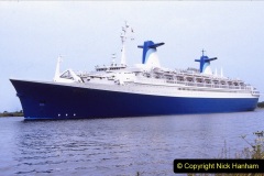 2022-June-21-Cruise-ships-from-1950-to-2022.-100-100