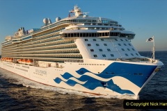 2022-June-21-Cruise-ships-from-1950-to-2022.-11-011