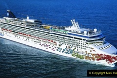 2022-June-21-Cruise-ships-from-1950-to-2022.-14-014