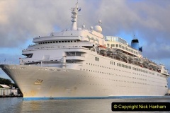 2022-June-21-Cruise-ships-from-1950-to-2022.-20-020