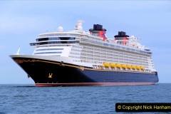 2022-June-21-Cruise-ships-from-1950-to-2022.-86-086